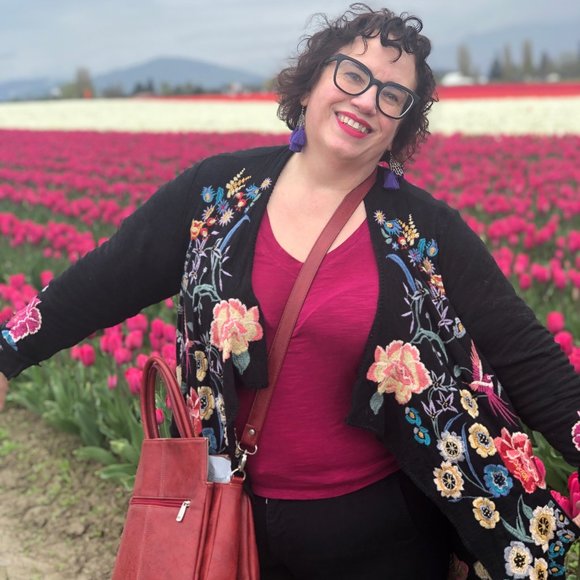 Meet your Posher, Sonya - Picture 9 of 9